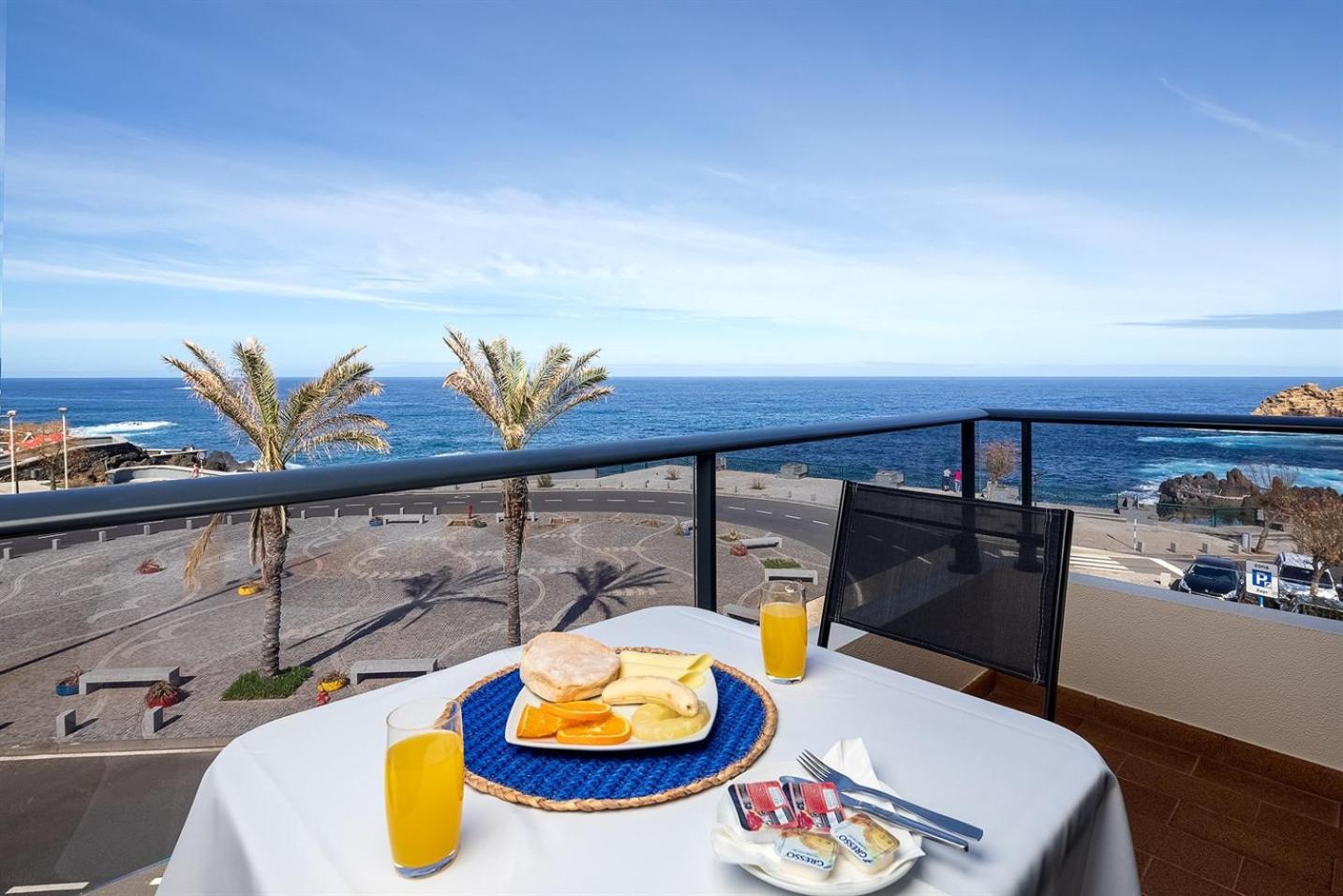 Perola Views Inn By Madeira Sun Travel Porto Moniz Exterior photo